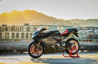 MV Agusta 750 F4 Senna 2 Senna  onderhoud en accessoires